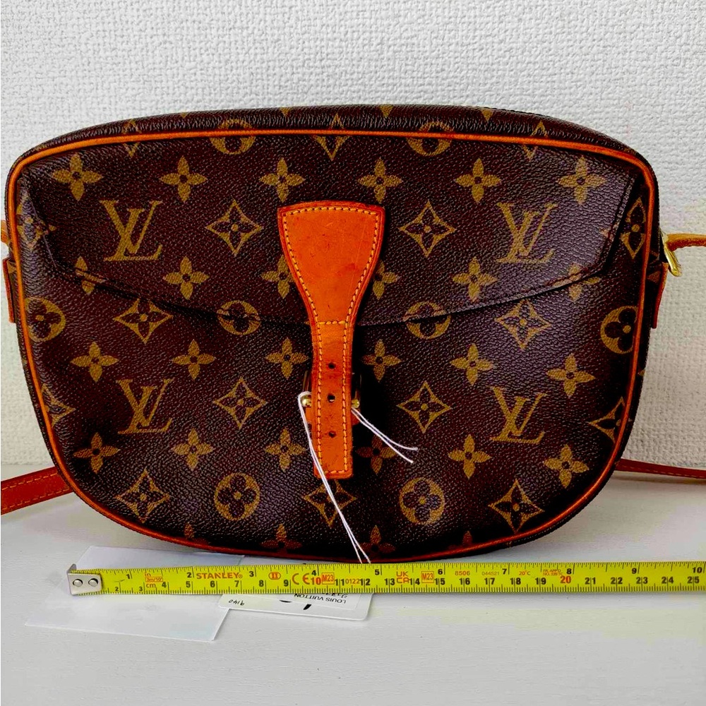 Louis Vuitton Jeune Fille MM Monogram Cross Body Bag. Authentic
